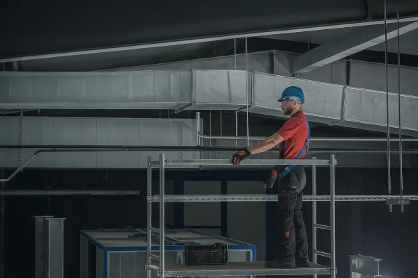 Aislamiento de Sistemas de Ventilación Industrial: Conductos y Extractores